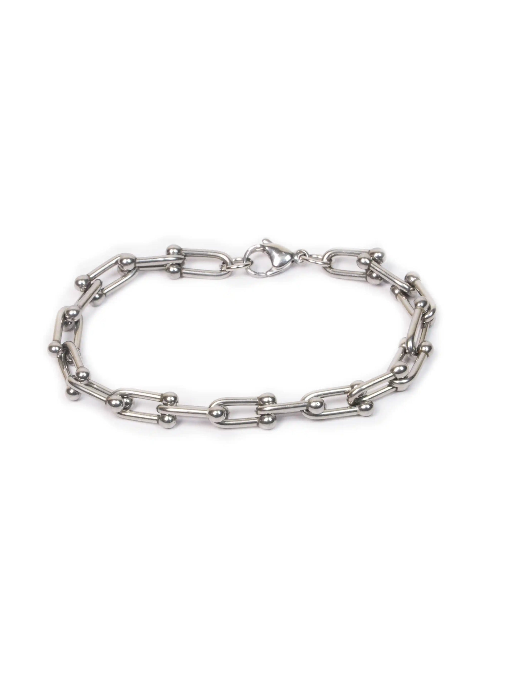 link bracelet
Silver chain bracelet on a white background