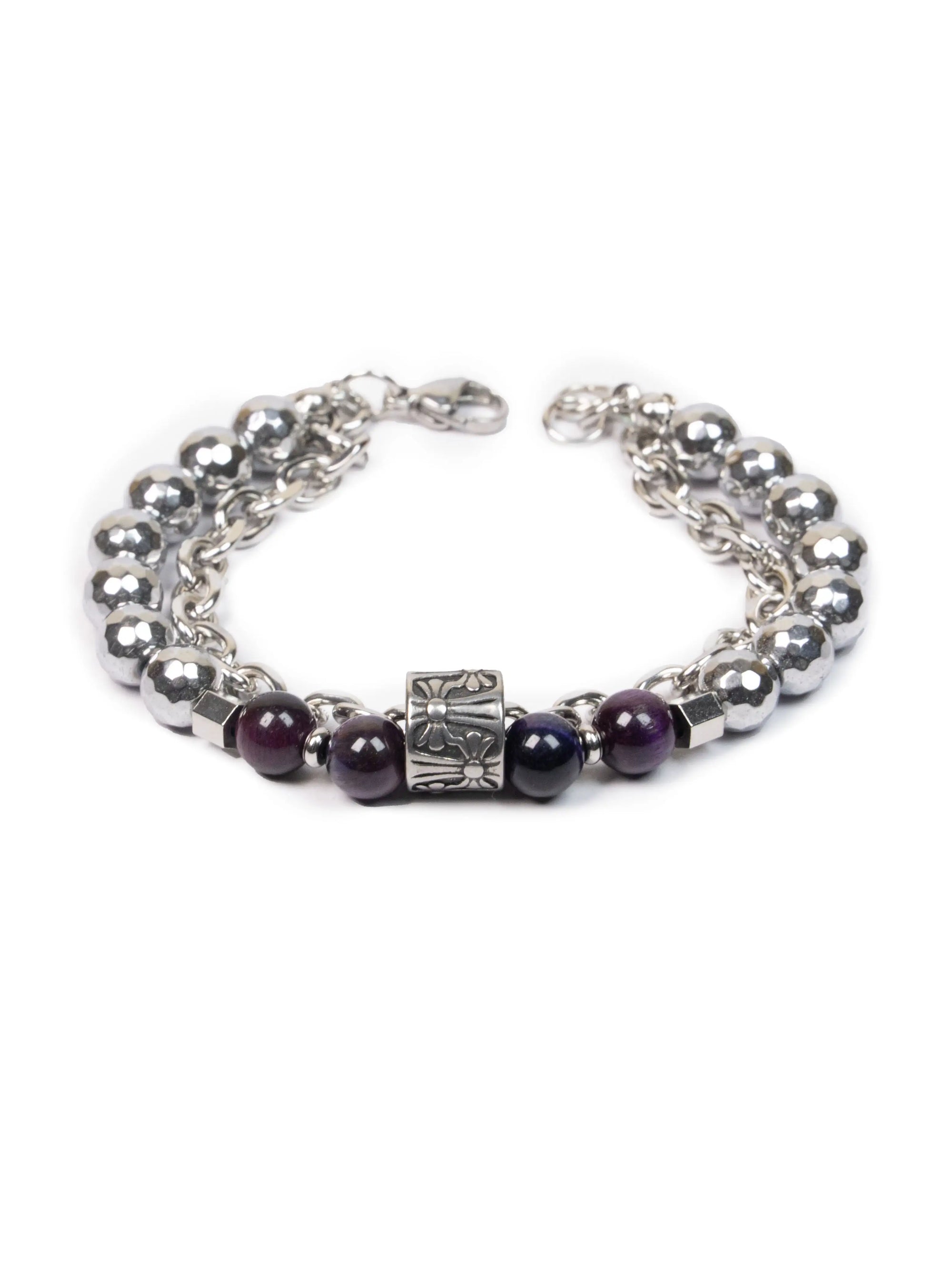 lunar bracelet
Silver bracelet with purple beads on a white background