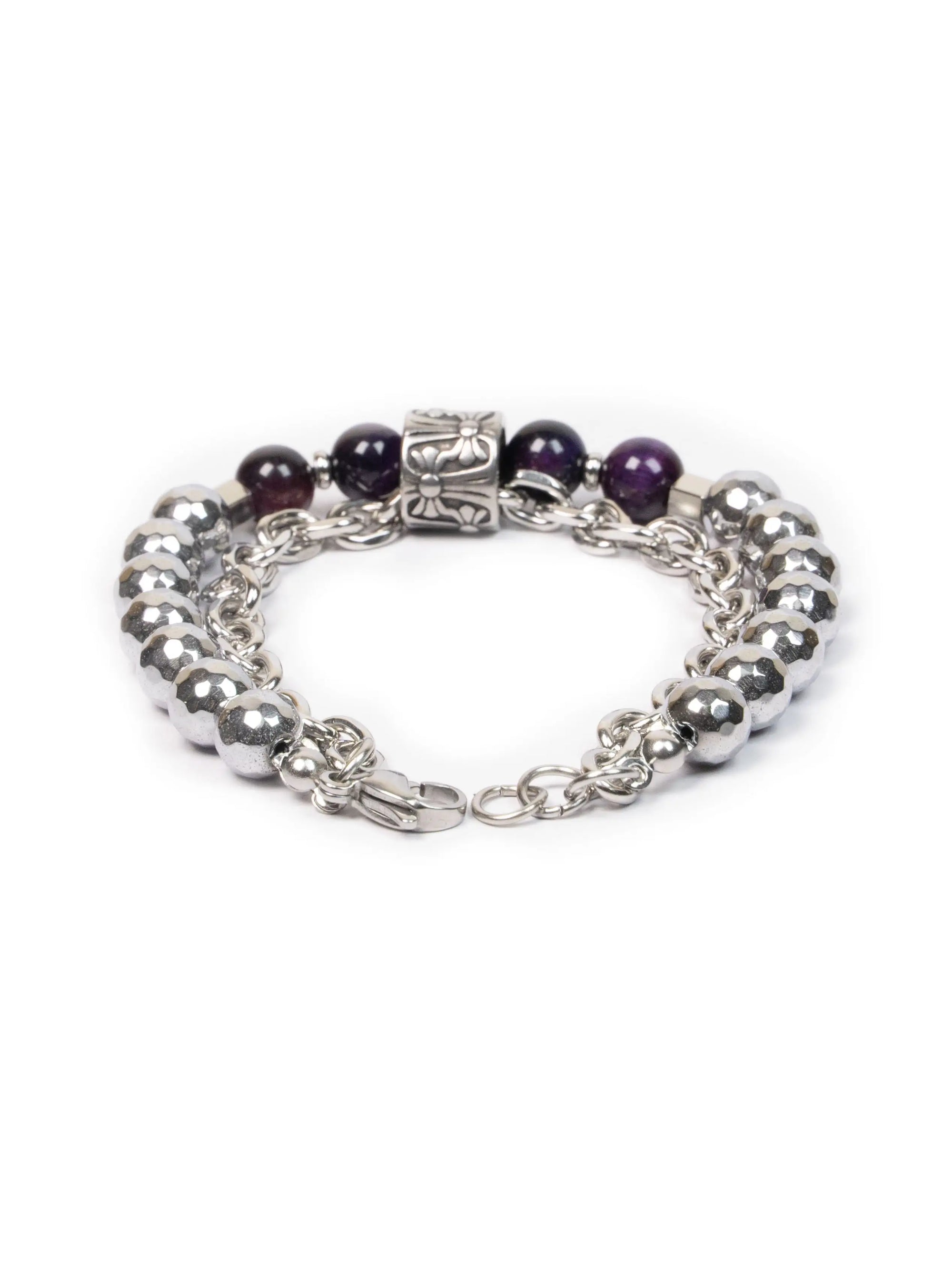 lunar bracelet
Silver bracelet with purple beads on a white background