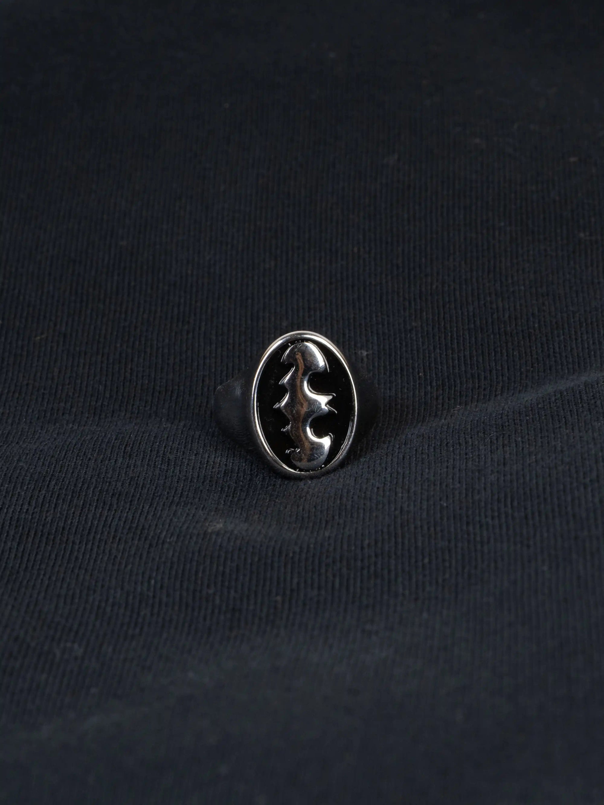 batman ring 
