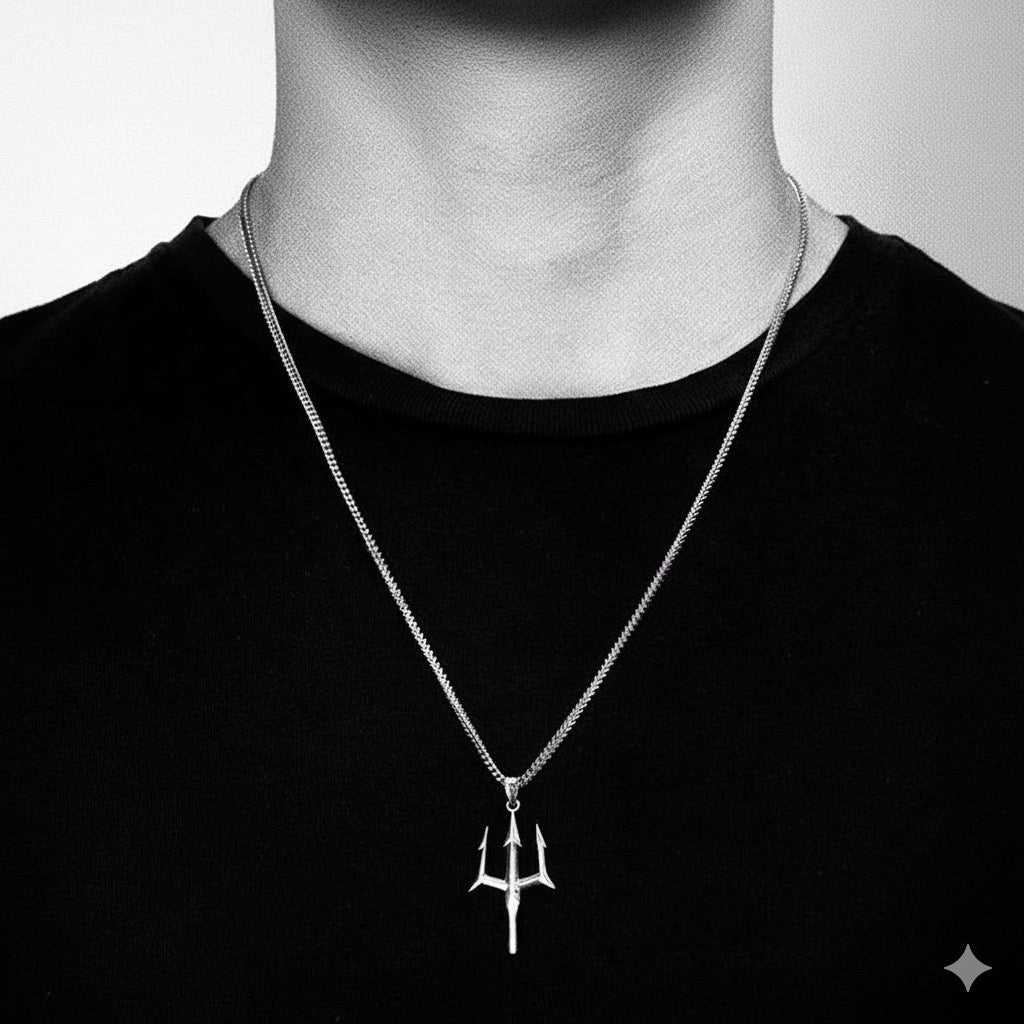 TRIDENT PENDANT