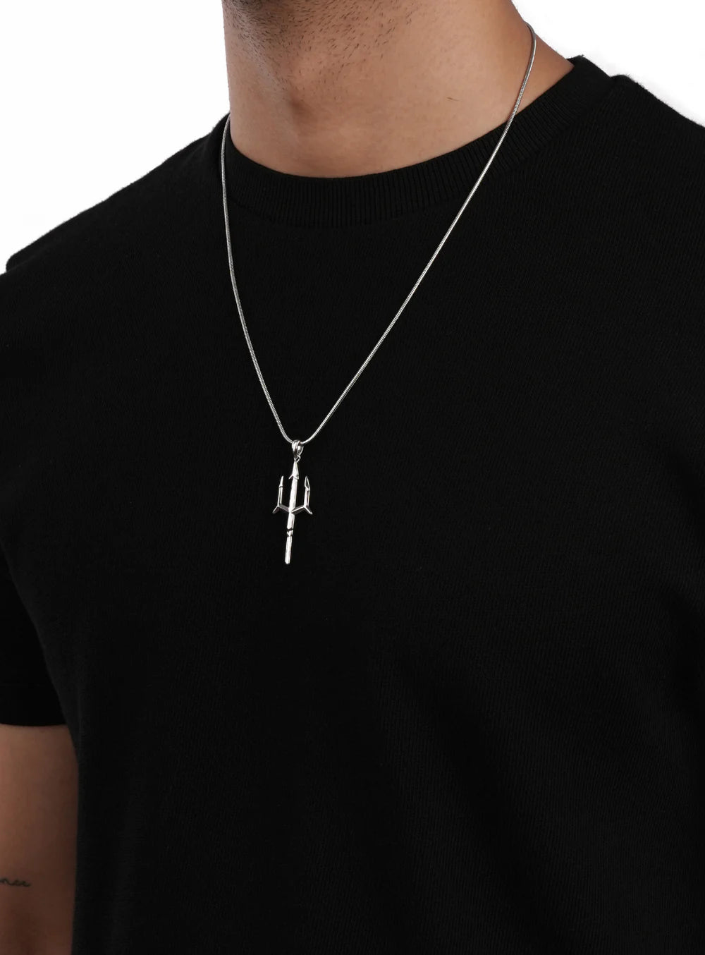 TRIDENT PENDANT